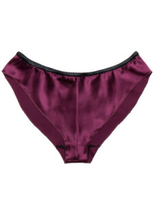 YASMIN Loose Mini Panty in burgundy with black trim, front view